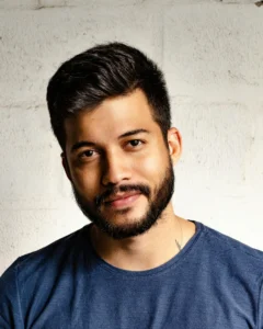Picture of Eduardo Martins